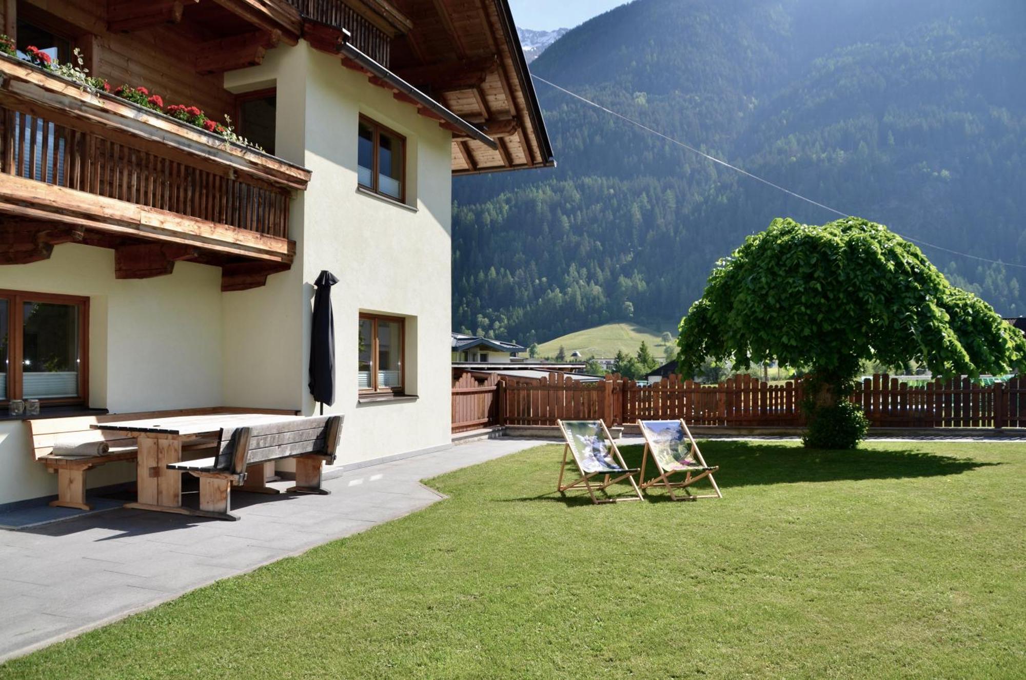 Ferienhaus Tirol Im Oetztal ウムハウゼン エクステリア 写真