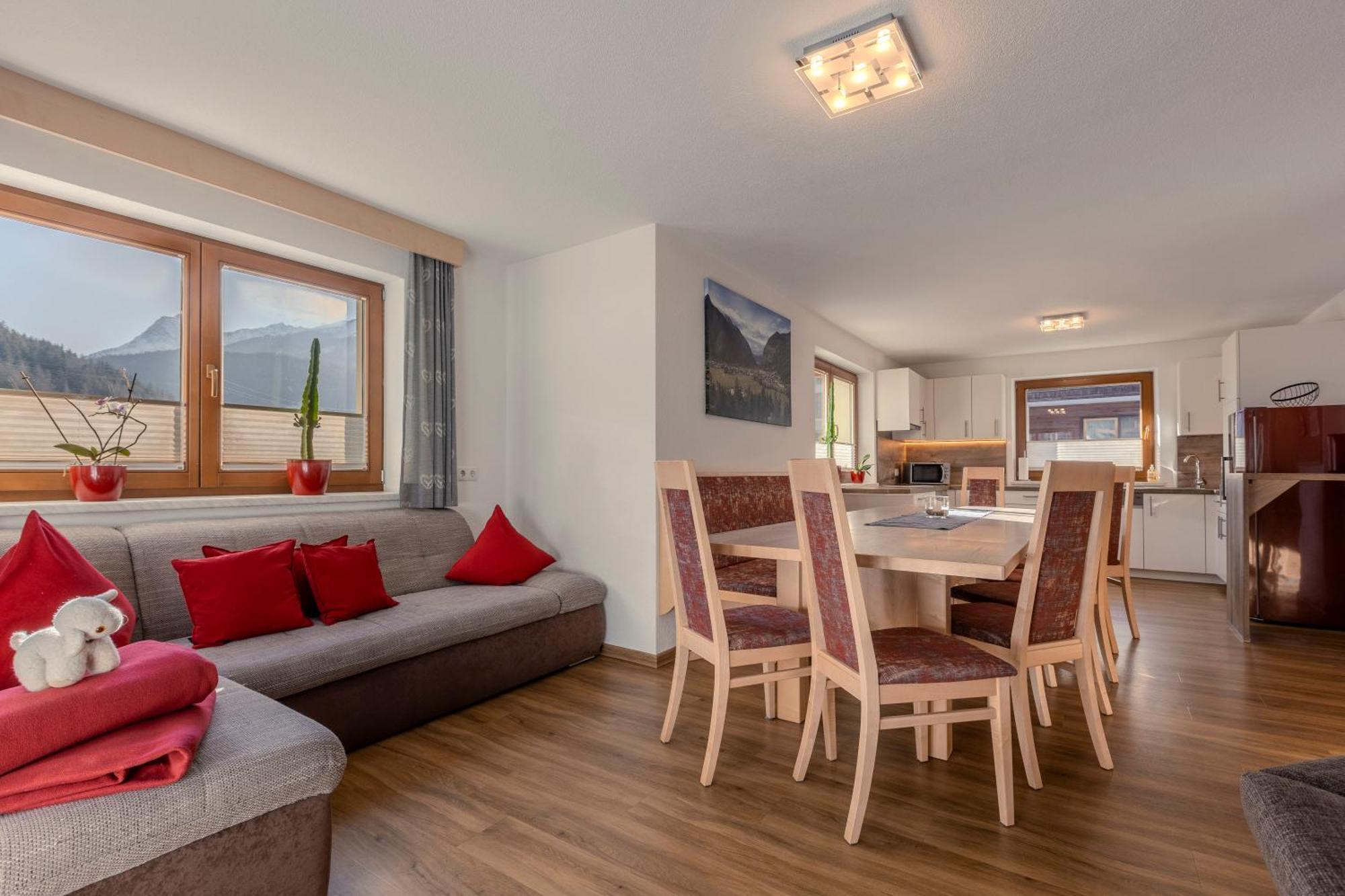 Ferienhaus Tirol Im Oetztal ウムハウゼン エクステリア 写真