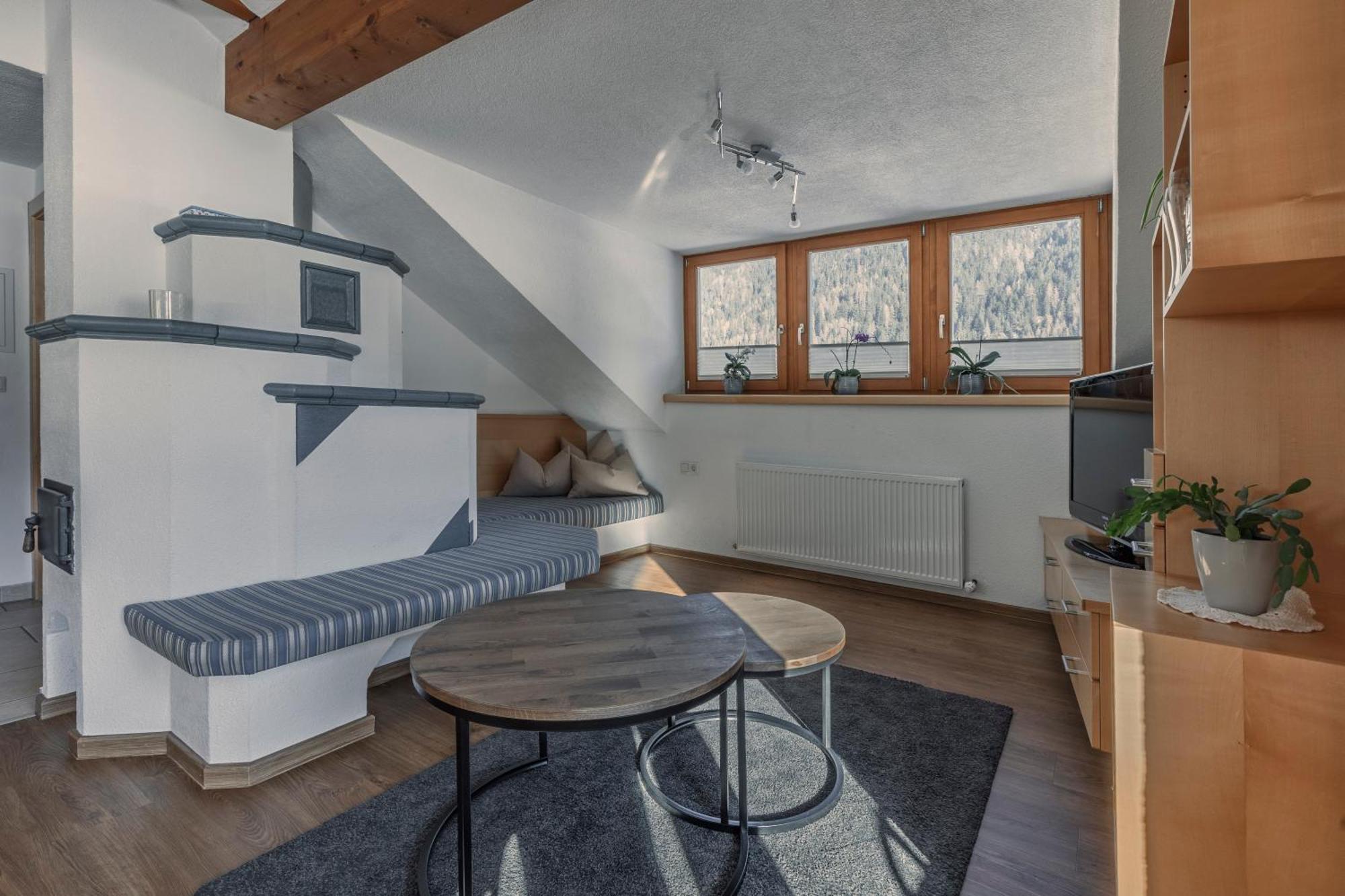 Ferienhaus Tirol Im Oetztal ウムハウゼン エクステリア 写真