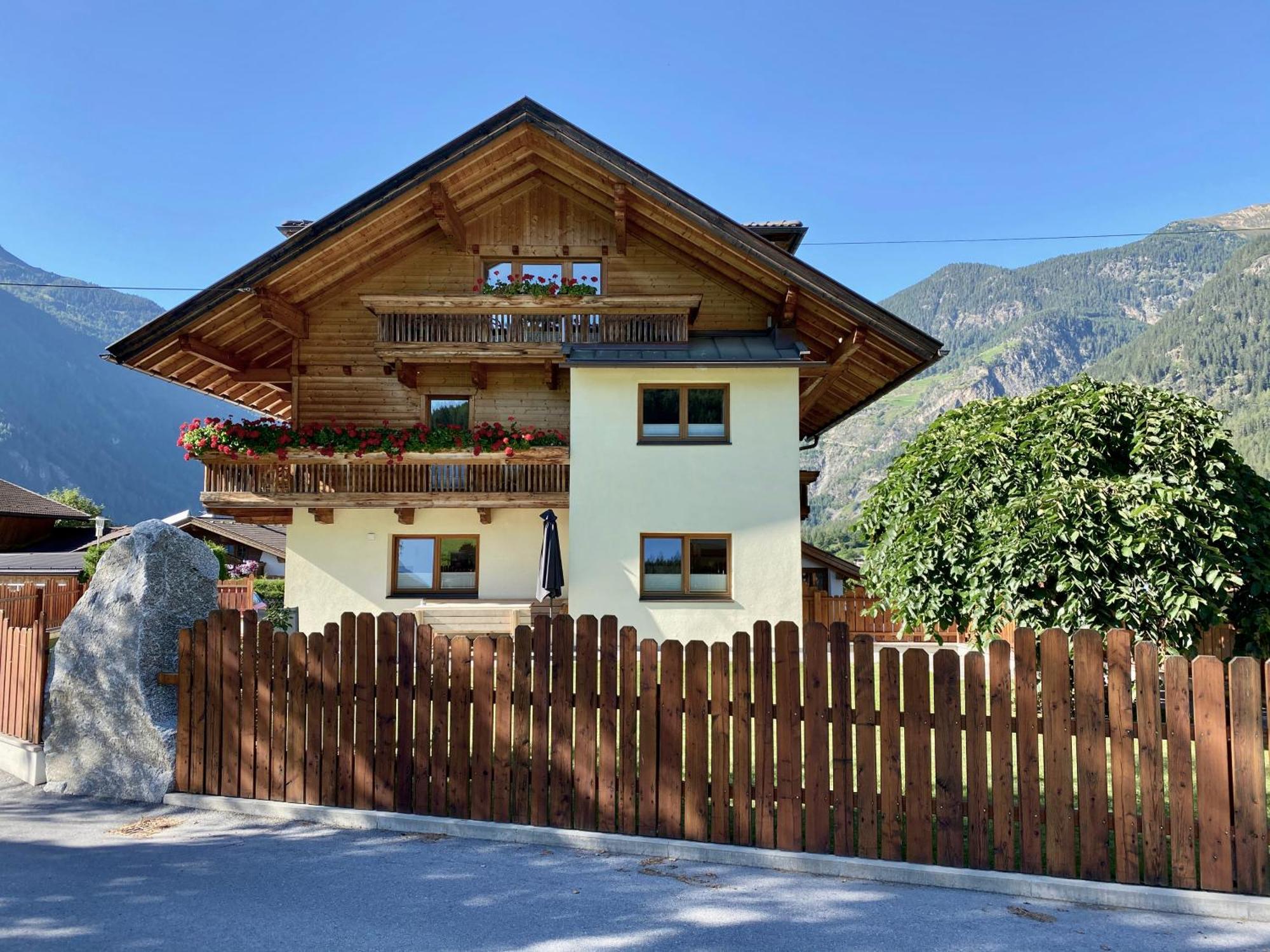 Ferienhaus Tirol Im Oetztal ウムハウゼン エクステリア 写真